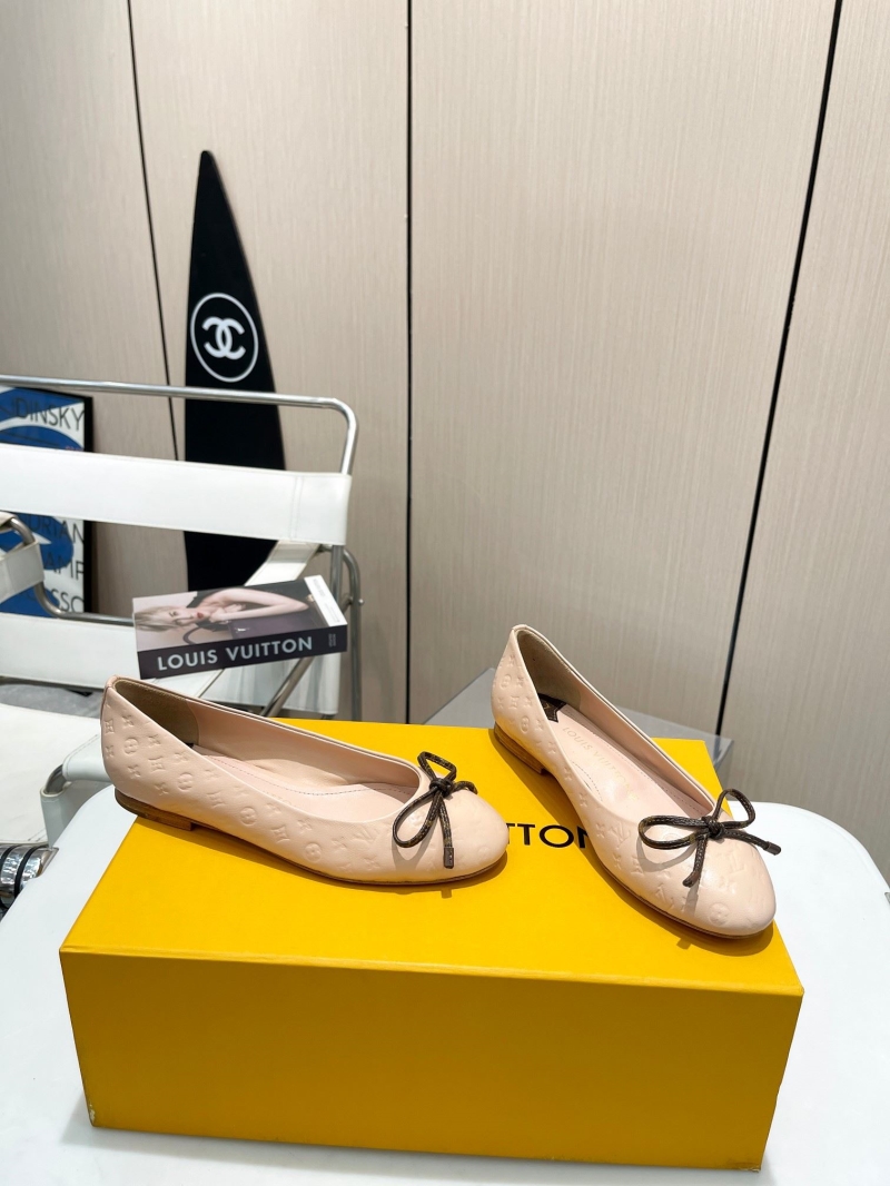 LV flat shoes